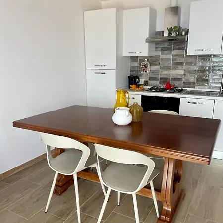 Apartment Windwow - Your Flat In *