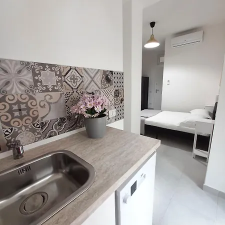 Windwow - Your Flat In *