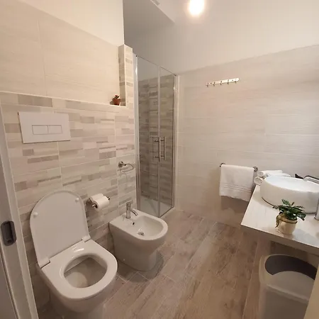 アパート Windwow - Your Flat In *